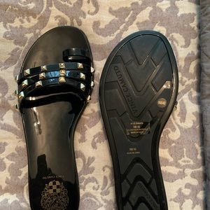 Vince Camuto black jelly sandals -never worn.
